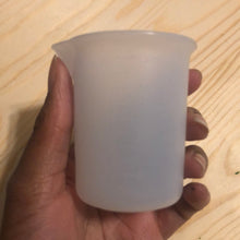 Load image into Gallery viewer, Silicone Measuring Cups
